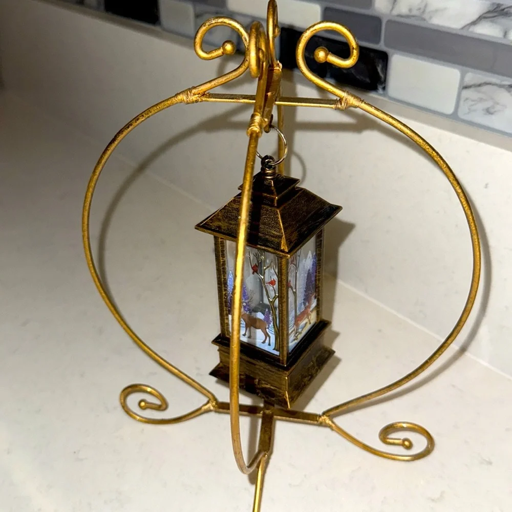Pier 1 Imports - Christmas Ornament‎ Display Holder - Foldable Gold Tone